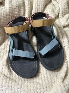 Multicolor Teva Hurricane XLT2 Sandals Size 10